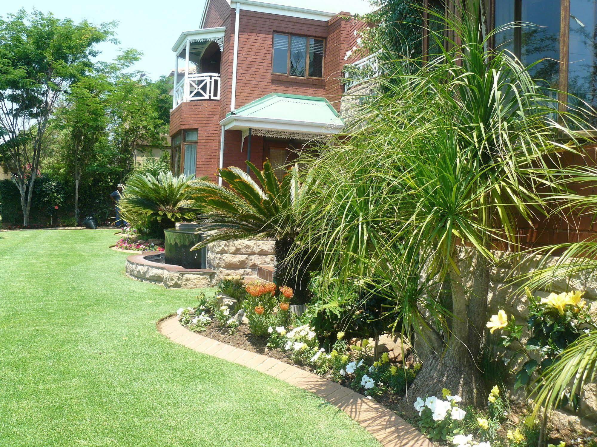 The Woodpecker Inn Pretoria-Noord Eksteriør billede