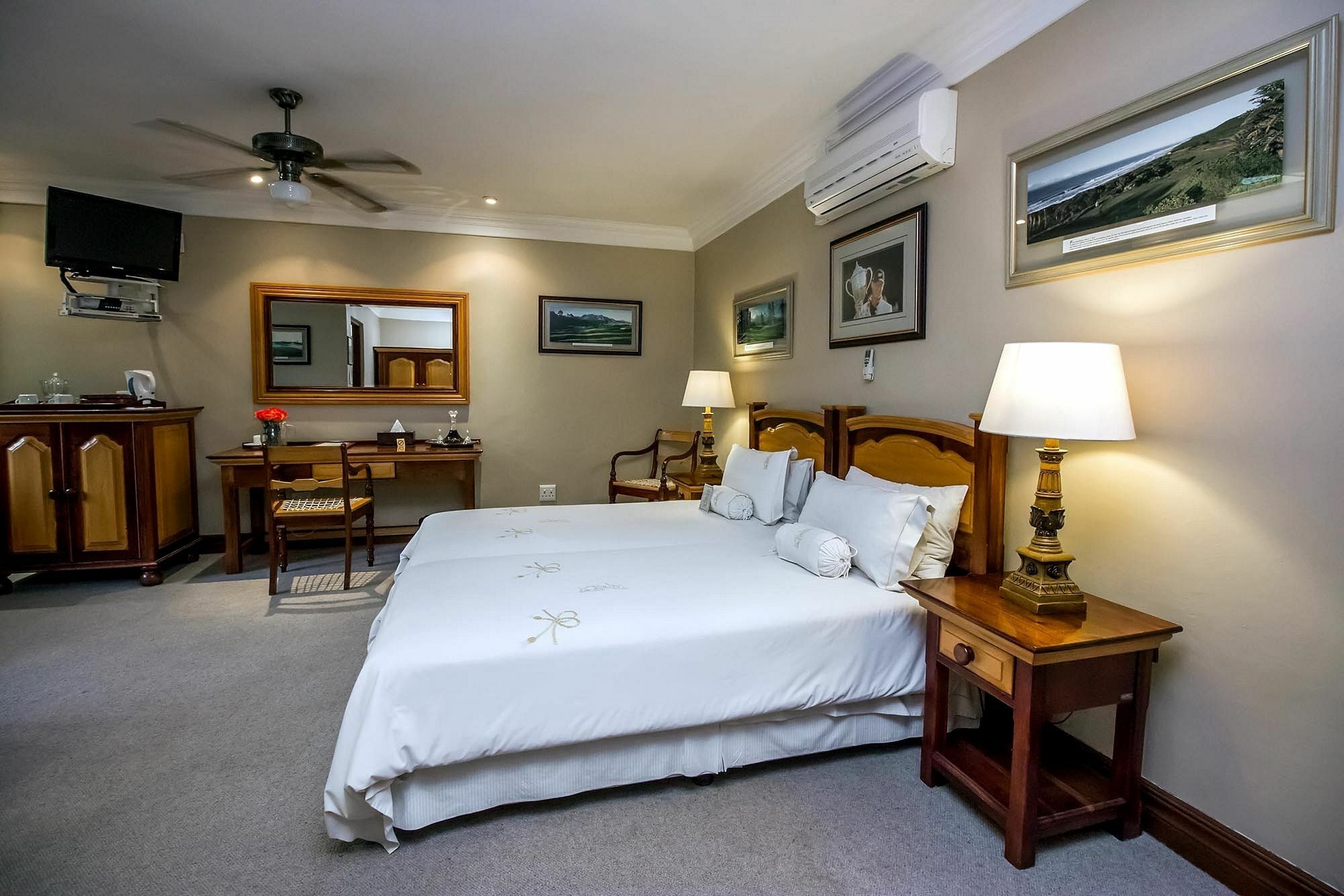 The Woodpecker Inn Pretoria-Noord Eksteriør billede