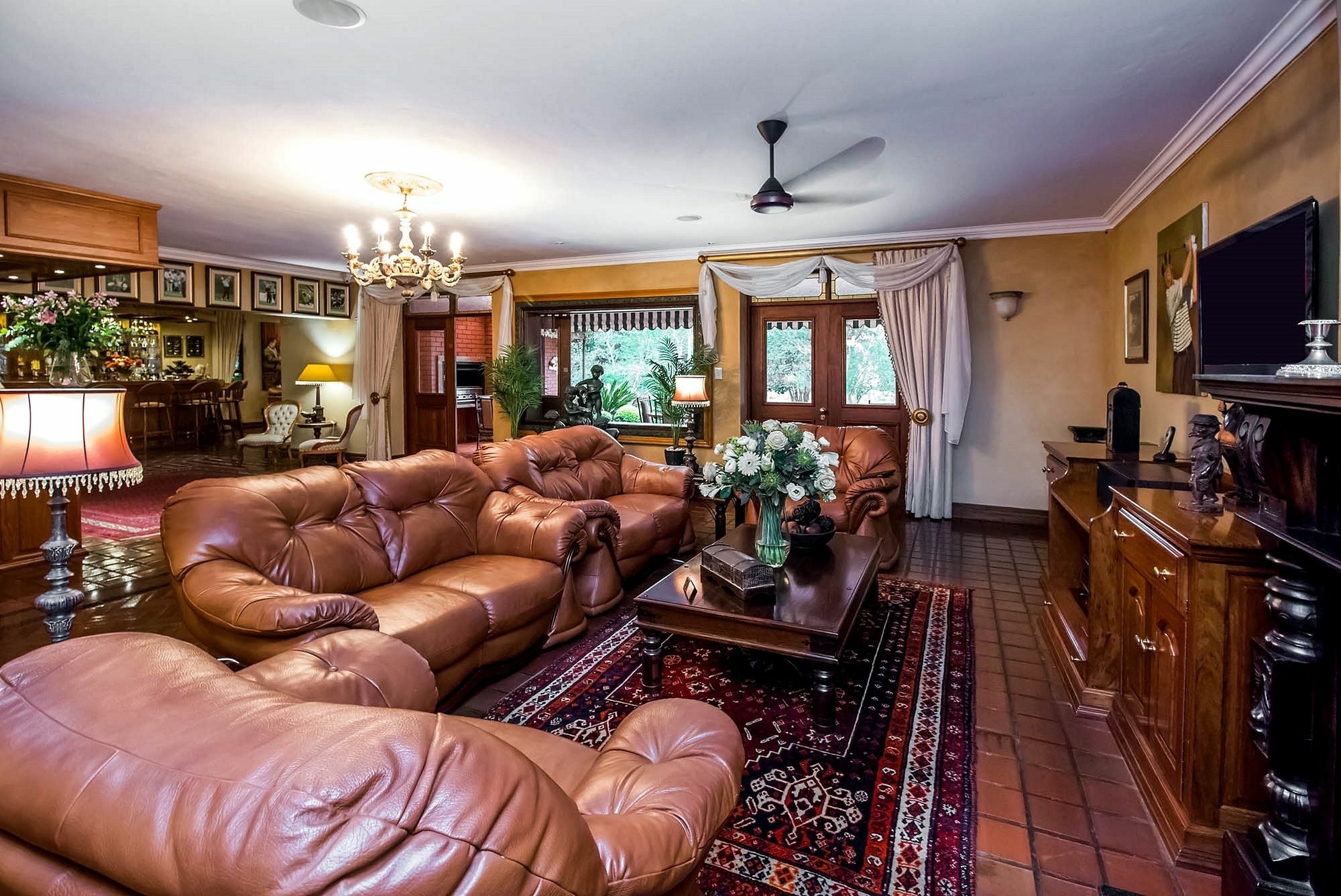 The Woodpecker Inn Pretoria-Noord Eksteriør billede